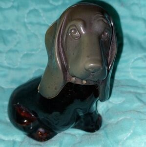 Vintage 1970s Baby Basset With topaze euc